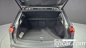 Volkswagen Tiguan 2.0 TDI Premium 2020 года из Южной Кореи