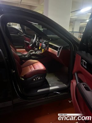Porsche Cayenne 3.0 Coupe 2020 года из Южной Кореи