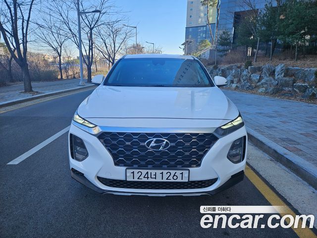 Hyundai Santafe Дизель 2.0 2WD 2020 года из Кореи