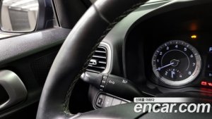 Hyundai Venue 1.6 Modern 2020 года из Южной Кореи