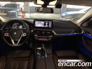 BMW 5-Series 530i Luxury 2021 года из Южной Кореи