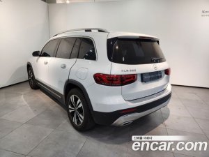 Mercedes-Benz GLB-Class GLB220 2021 года из Южной Кореи