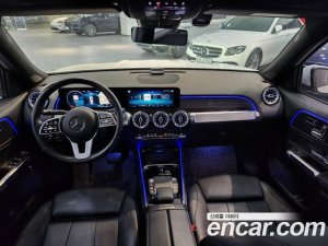 Mercedes-Benz GLB-Class GLB220 2021 года из Южной Кореи