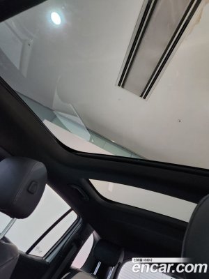Mercedes-Benz GLB-Class GLB220 2021 года из Южной Кореи
