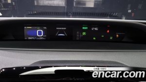 Toyota Prius 1.8 2022 года из Южной Кореи