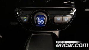 Toyota Prius 1.8 2022 года из Южной Кореи