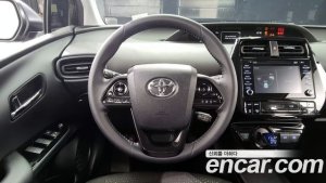 Toyota Prius 1.8 2022 года из Южной Кореи