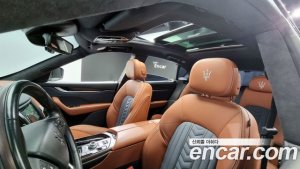 Maserati Levante 3.0 AWD GranLusso 2020 года из Южной Кореи