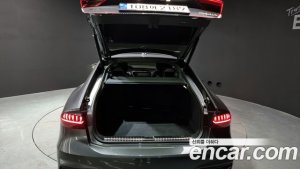 Audi A7 50 TDI 4WD Premium 2021 года из Южной Кореи