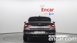Hyundai AVANTE 1.6 2021 года из Южной Кореи