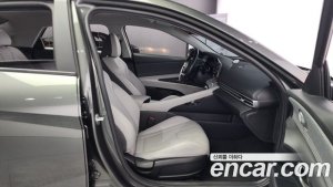 Hyundai AVANTE 1.6 2021 года из Южной Кореи
