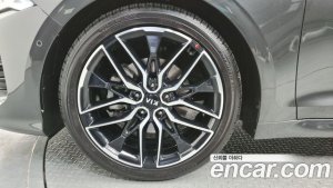 Kia K5 1.6 Turbo 2020 года из Южной Кореи