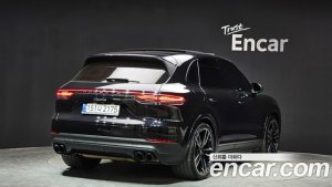 Porsche Cayenne 3.0 2021 года из Южной Кореи