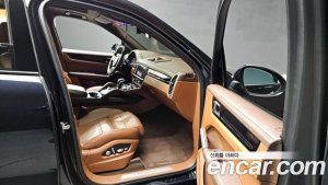 Porsche Cayenne 3.0 2021 года из Южной Кореи