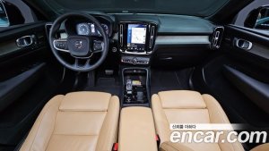 Volvo XC40 T4 Inscription 2020 года из Южной Кореи