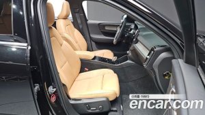 Volvo XC40 T4 Inscription 2020 года из Южной Кореи