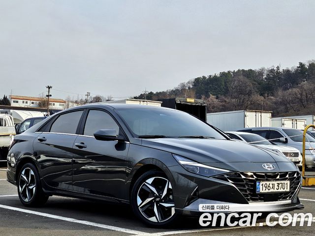 Hyundai AVANTE 1.6 2021 года из Кореи