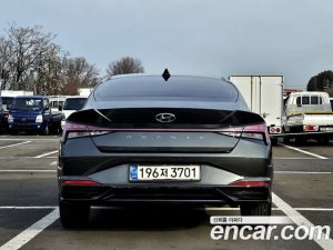 Hyundai AVANTE 1.6 2021 года из Южной Кореи