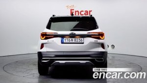 Kia Seltos Бензин 1.6 Turbo 2WD 2021 года из Южной Кореи