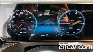 Mercedes-Benz EQC EQC400 4MATIC 2020 года из Южной Кореи