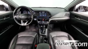 Hyundai AVANTE 1.6 2020 года из Южной Кореи