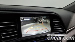 Hyundai AVANTE 1.6 2020 года из Южной Кореи