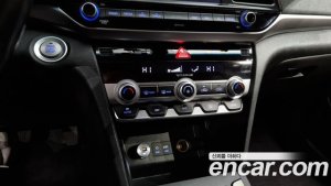 Hyundai AVANTE 1.6 2020 года из Южной Кореи