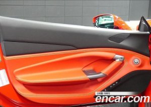 Ferrari F8 3.9 V8 2021 года из Южной Кореи