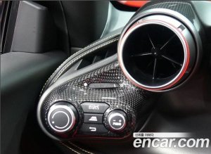 Ferrari F8 3.9 V8 2021 года из Южной Кореи