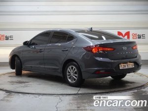 Hyundai AVANTE 1.6 2020 года из Южной Кореи