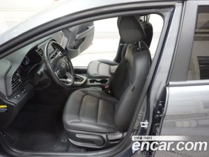 Hyundai AVANTE 1.6 2020 года из Южной Кореи