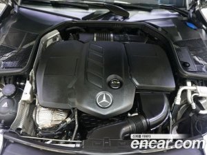 Mercedes-Benz C-Class C220 d 4MATIC 2020 года из Южной Кореи