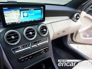 Mercedes-Benz C-Class C220 d 4MATIC 2020 года из Южной Кореи