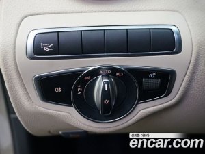 Mercedes-Benz C-Class C220 d 4MATIC 2020 года из Южной Кореи