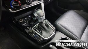 Kia Seltos Дизель 1.6 4WD 2020 года из Южной Кореи