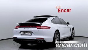 Porsche Panamera 3.0 AWD 2020 года из Южной Кореи