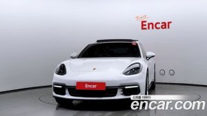 Porsche Panamera 3.0 AWD 2020 года из Южной Кореи