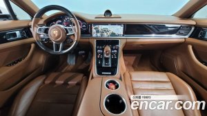 Porsche Panamera 3.0 AWD 2020 года из Южной Кореи