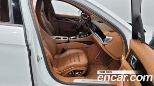Porsche Panamera 3.0 AWD 2020 года из Южной Кореи