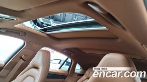 Porsche Panamera 3.0 AWD 2020 года из Южной Кореи