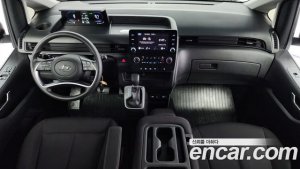 Hyundai Staria Tourer 11-Seater 2022 года из Южной Кореи