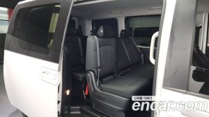 Hyundai Staria Tourer 11-Seater 2022 года из Южной Кореи