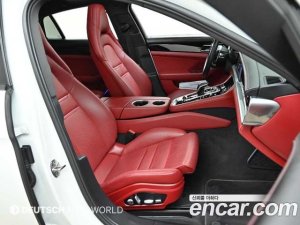 Porsche Panamera 3.0 AWD 2020 года из Южной Кореи