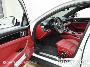 Porsche Panamera 3.0 AWD 2020 года из Южной Кореи