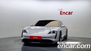 Porsche Taycan Turbo S 2021 года из Южной Кореи