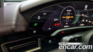 Porsche Taycan Turbo S 2021 года из Южной Кореи