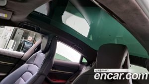 Porsche Taycan Turbo S 2021 года из Южной Кореи