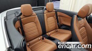Mercedes-Benz C-Class C200 Cabriolet 2021 года из Южной Кореи