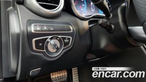 Mercedes-Benz C-Class C200 Cabriolet 2021 года из Южной Кореи