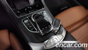 Mercedes-Benz C-Class C200 Cabriolet 2021 года из Южной Кореи